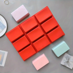 قالب سيليكون مستطيل الشكل به 9 قطع ، حجم القطعة 180 جرام