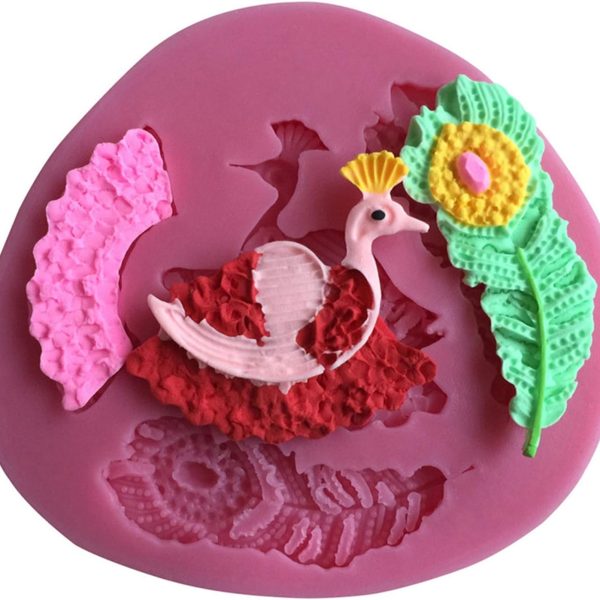 قالب تزيين الحلوى شكل طاووس مع شكل ريش الطاووس وتاج رأسه