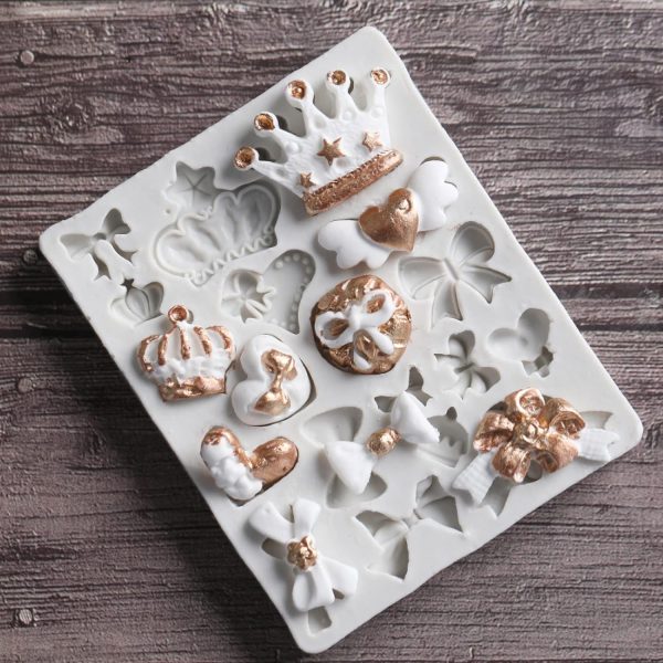 قالب سيليكون بعجينه السكر، على شكل تاج و ربطة عنق كرافت قلوب على مقاس 9×7.4 سم، قالب كيك للمطبخ، قالب شوكولاتة، أداة صنع البسكويت والحلوى