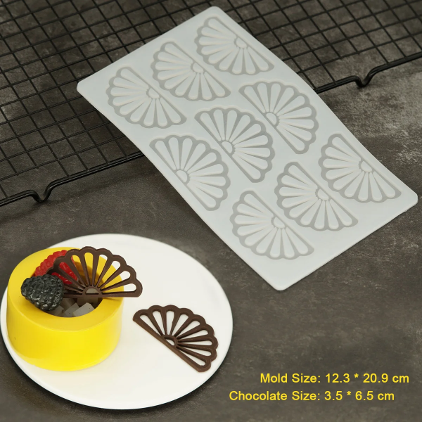 مجموعة من القوالب السيليكون شوكولاته لتزين الكيك والكب كيك 2