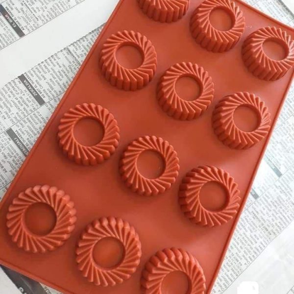 قالب سيليكون سابلية 12 قطعة مفرغ للحشو
